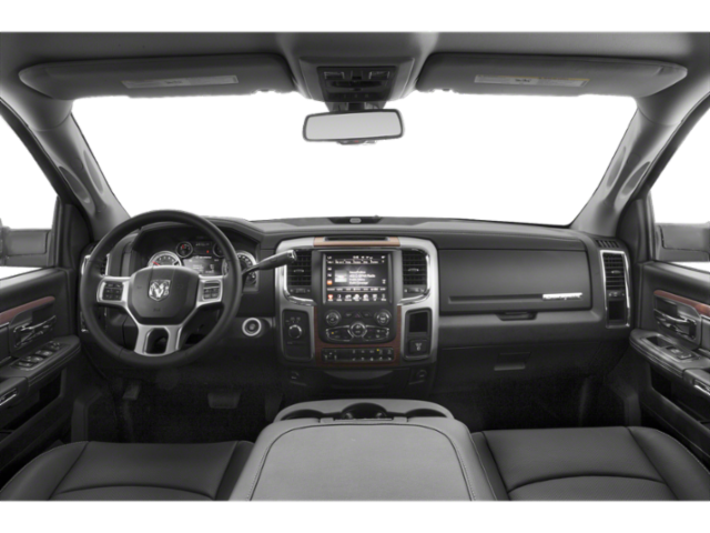 2018 RAM 2500 Laramie Crew Cab 4x4 6'4' Box