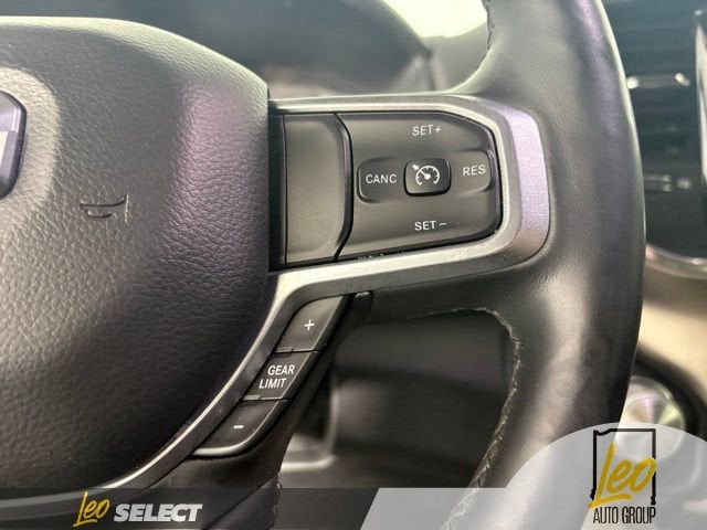 2019 RAM 1500 Laramie Crew Cab 4x4 5'7" Box