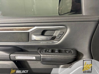 2019 RAM 1500 Laramie Crew Cab 4x4 5'7" Box