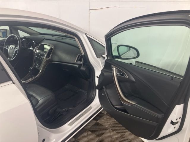 2013 Buick Verano Leather Group