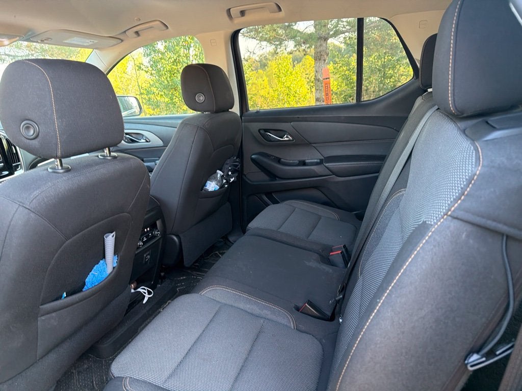 2021 Chevrolet Traverse LS
