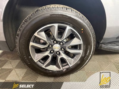 2023 Chevrolet Suburban LT
