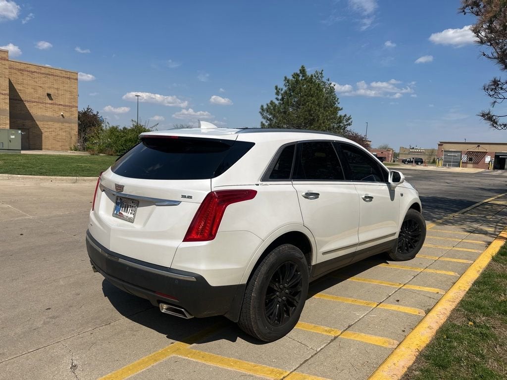 2017 Cadillac XT5 Luxury AWD