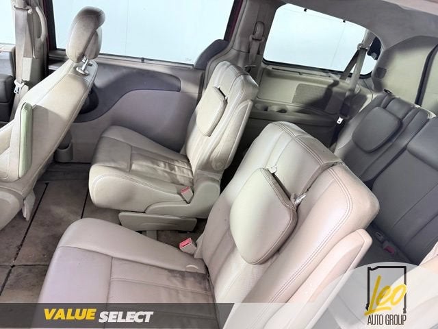 2012 Chrysler Town & Country Touring-L