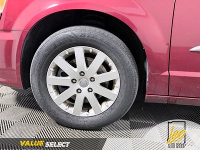 2012 Chrysler Town & Country Touring-L