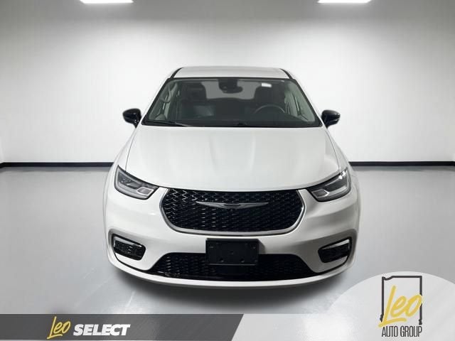 2024 Chrysler Pacifica Touring L AWD