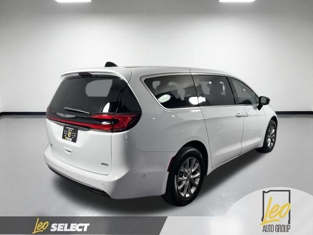 2024 Chrysler Pacifica Touring L AWD