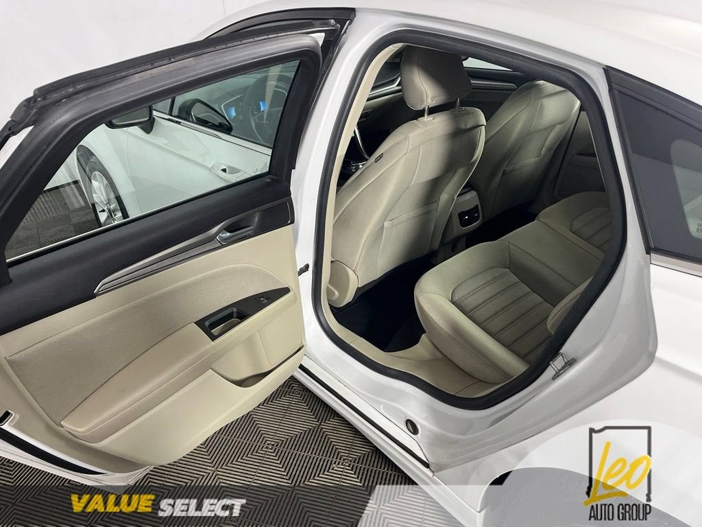 2019 Ford Fusion Hybrid SE