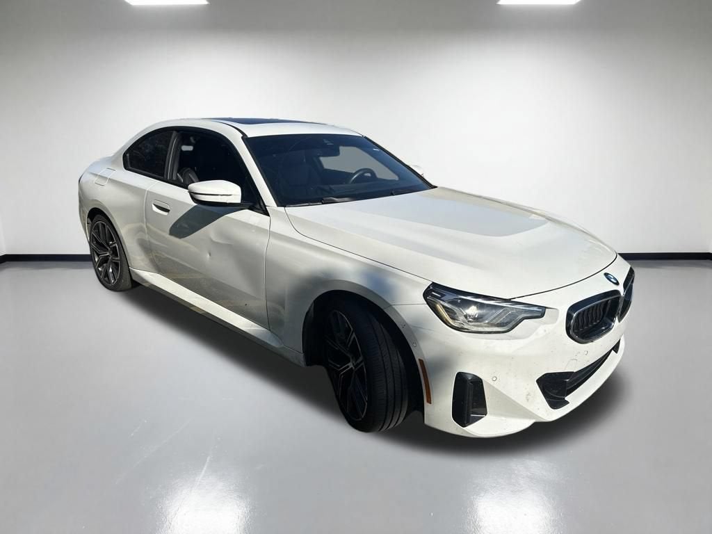 2023 BMW 230 i xDrive