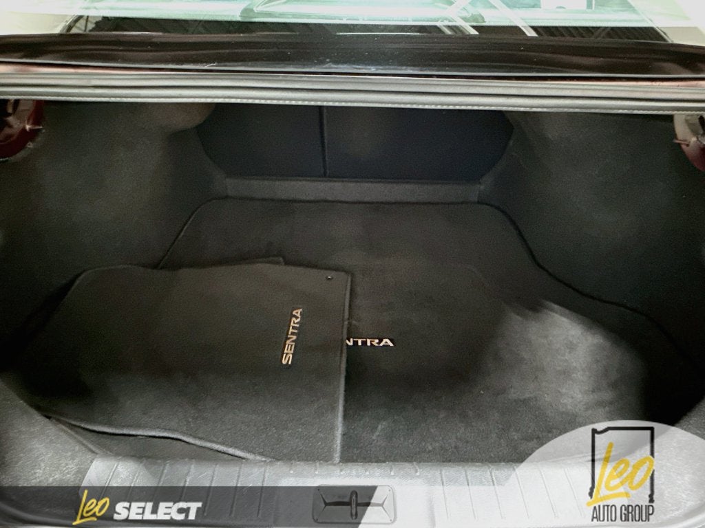 2024 Nissan Sentra SV Xtronic CVT