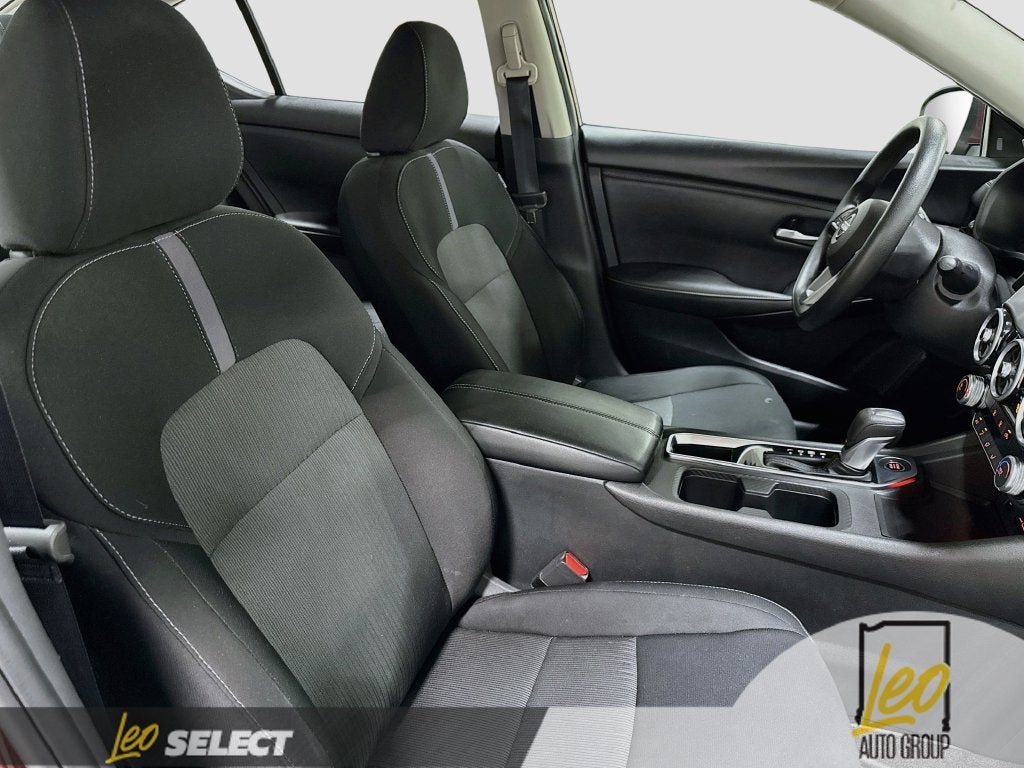 2024 Nissan Sentra SV Xtronic CVT