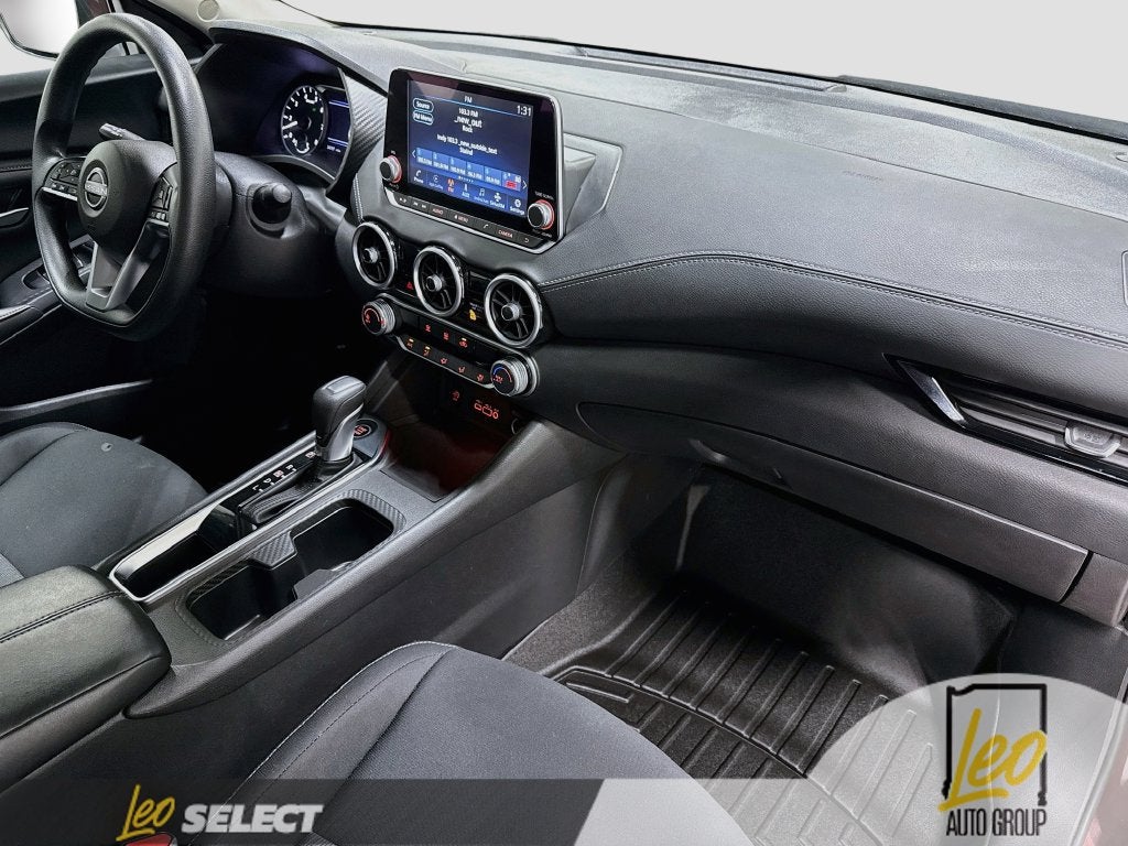2024 Nissan Sentra SV Xtronic CVT