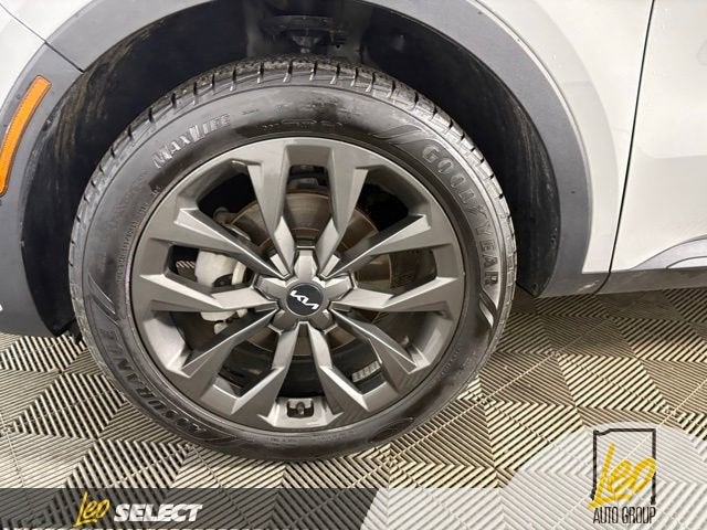 2022 Kia Sorento X-Line EX