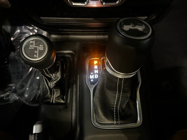 2022 Jeep Wrangler Unlimited Sahara 4x4