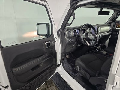 2022 Jeep Wrangler Unlimited Sahara 4x4