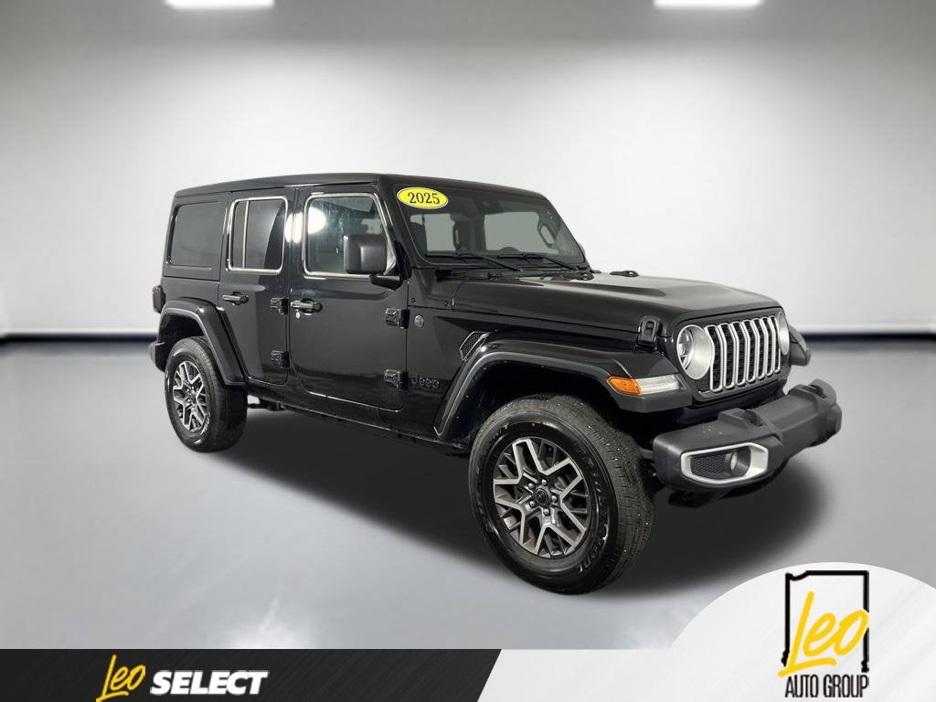 2025 Jeep Wrangler 4-Door Sahara 4x4
