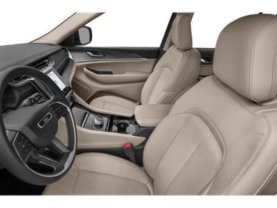 2023 Jeep Grand Cherokee Laredo X 4x4