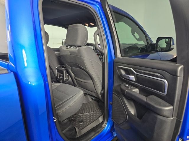 2022 RAM 1500 Big Horn Quad Cab 4x4 6'4' Box