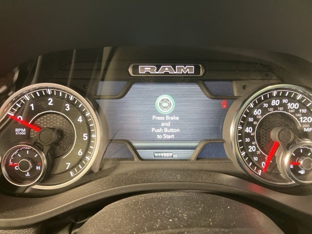 2025 RAM 1500 Big Horn Crew Cab 4x4 5'7' Box