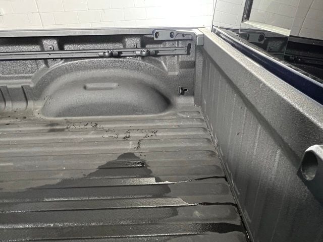 2023 RAM 1500 Laramie Crew Cab 4x4 5'7' Box