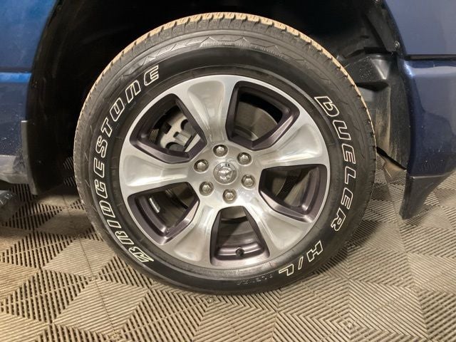 2023 RAM 1500 Laramie Crew Cab 4x4 5'7' Box