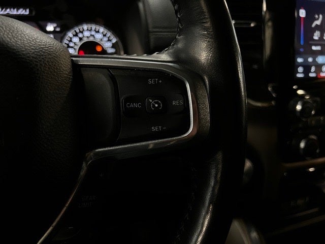 2022 RAM 1500 Laramie Crew Cab 4x4 5'7' Box