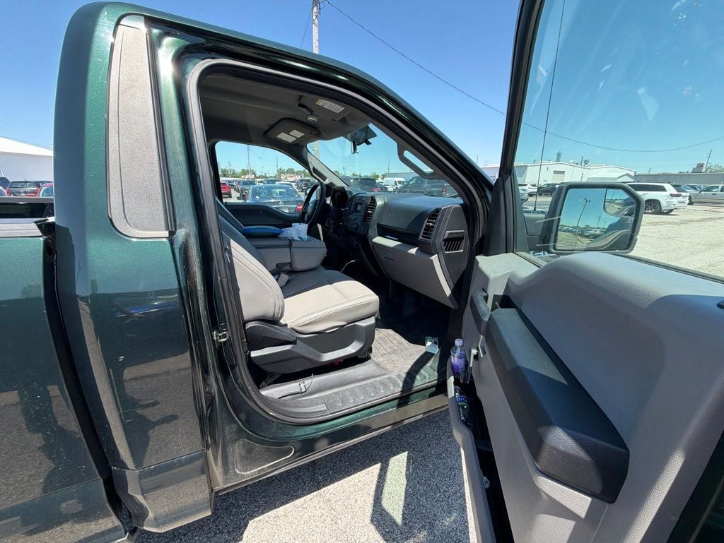 2016 Ford F-150 XL