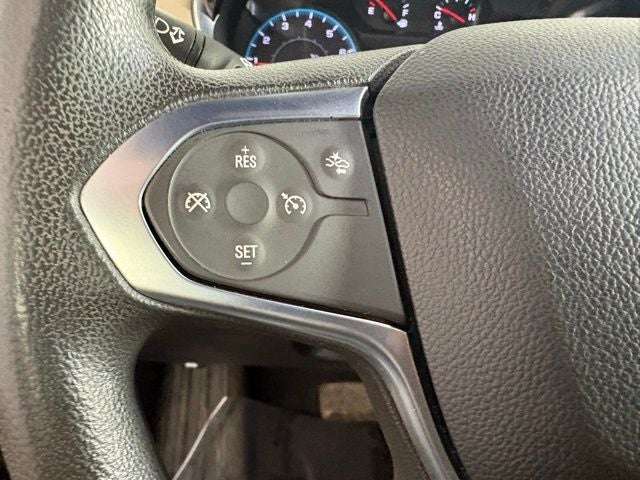 2023 Chevrolet Traverse FWD LS