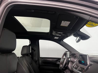 2024 Chevrolet Suburban 4WD RST