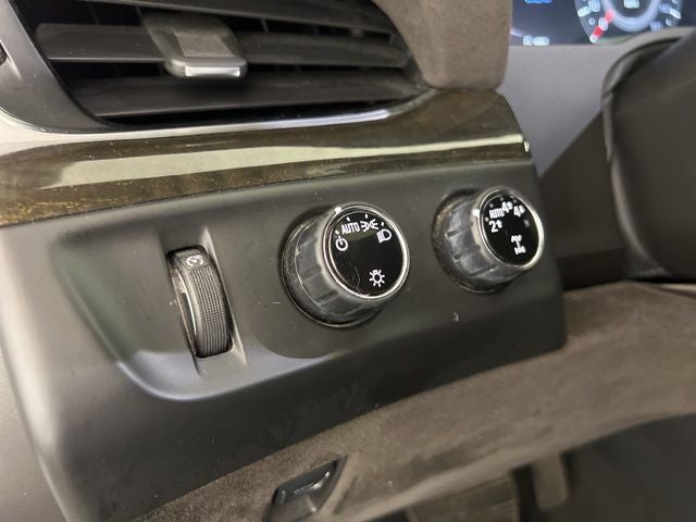 2019 Cadillac Escalade Platinum