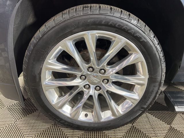 2019 Cadillac Escalade Platinum