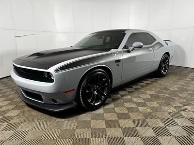 2022 Dodge Challenger R/T T/A