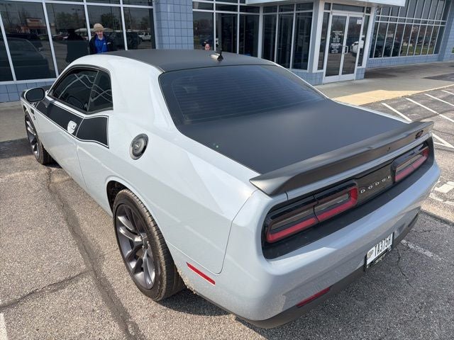 2022 Dodge Challenger R/T T/A