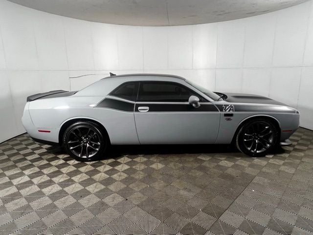 2022 Dodge Challenger R/T T/A