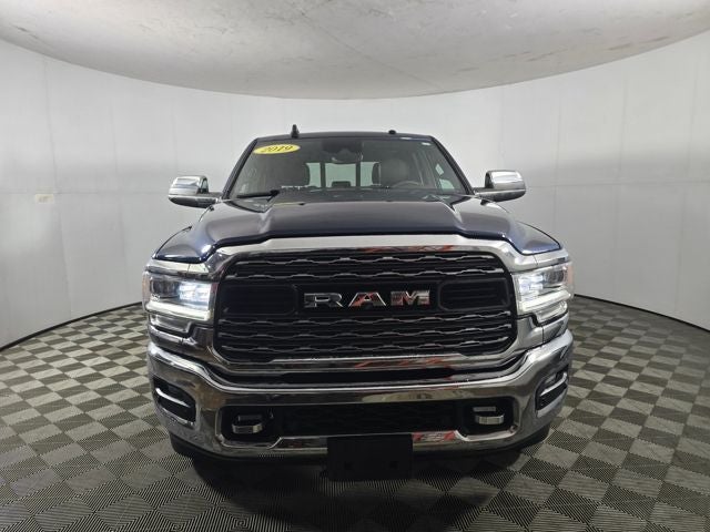 2019 RAM 2500 Limited Crew Cab 4x4 6'4' Box