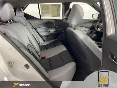 2023 Nissan Kicks SR Xtronic CVT