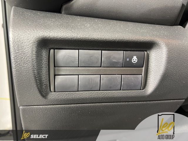 2023 Nissan Kicks SR Xtronic CVT