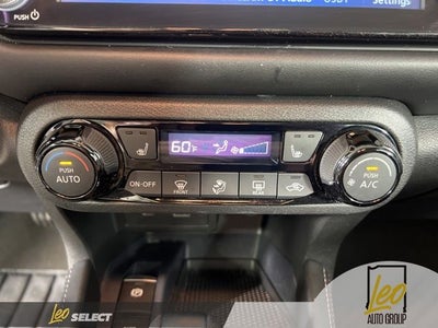 2023 Nissan Kicks SR Xtronic CVT