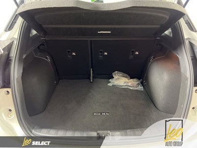 2023 Nissan Kicks SR Xtronic CVT