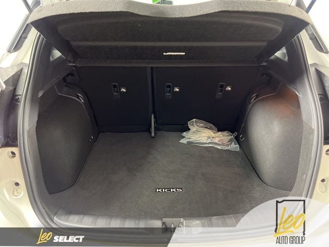 2023 Nissan Kicks SR Xtronic CVT