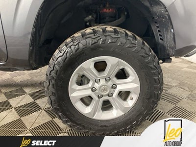 2022 Toyota Tacoma SR V6