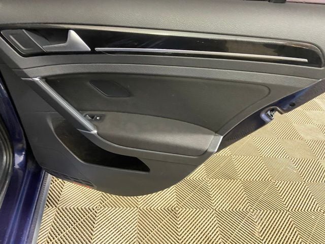 2015 Volkswagen Golf GTI 2.0T S 4-Door