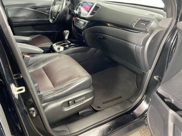 2017 Honda Ridgeline Black Edition