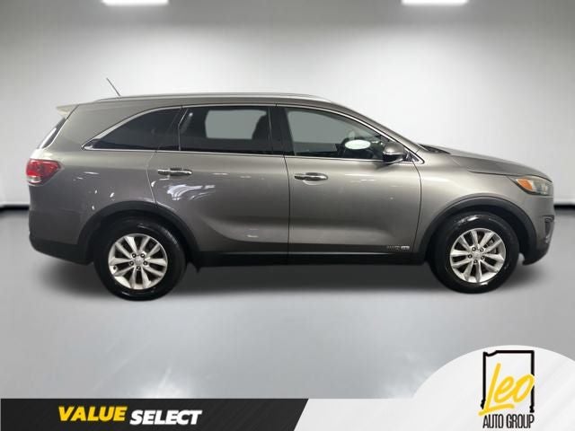 2016 Kia Sorento 3.3L LX