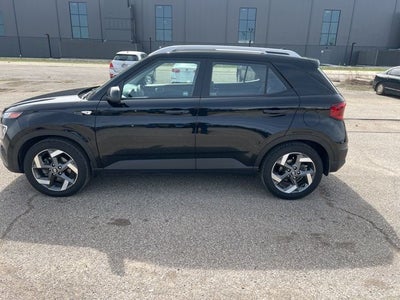 2021 Hyundai Venue SEL