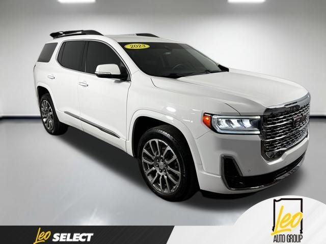 2023 GMC Acadia Denali