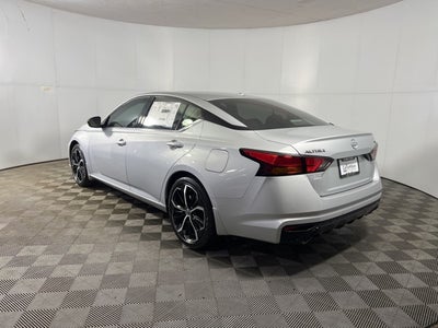 2025 Nissan Altima SR
