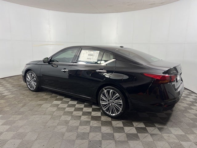 2025 Nissan Altima SL