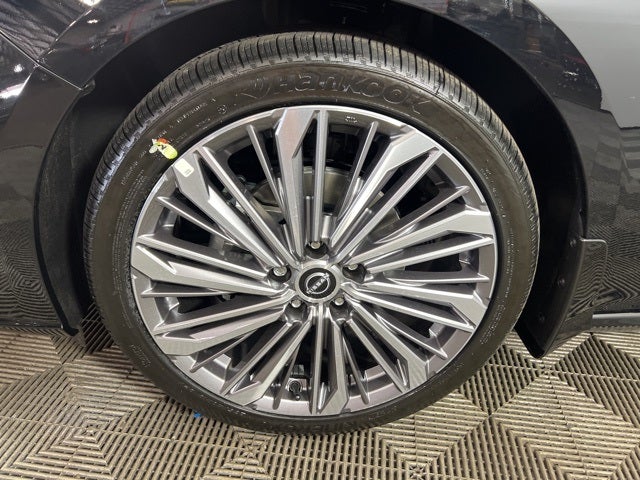 2025 Nissan Altima SL