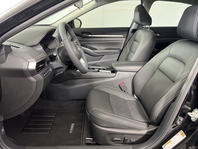 2025 Nissan Altima SL
